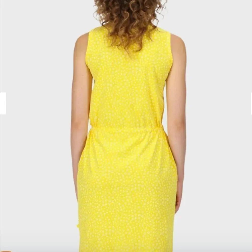 ENFOCUS STUDIO SLEEVELESS TIE WAISTBAND WOMEN"S MINI DRESS